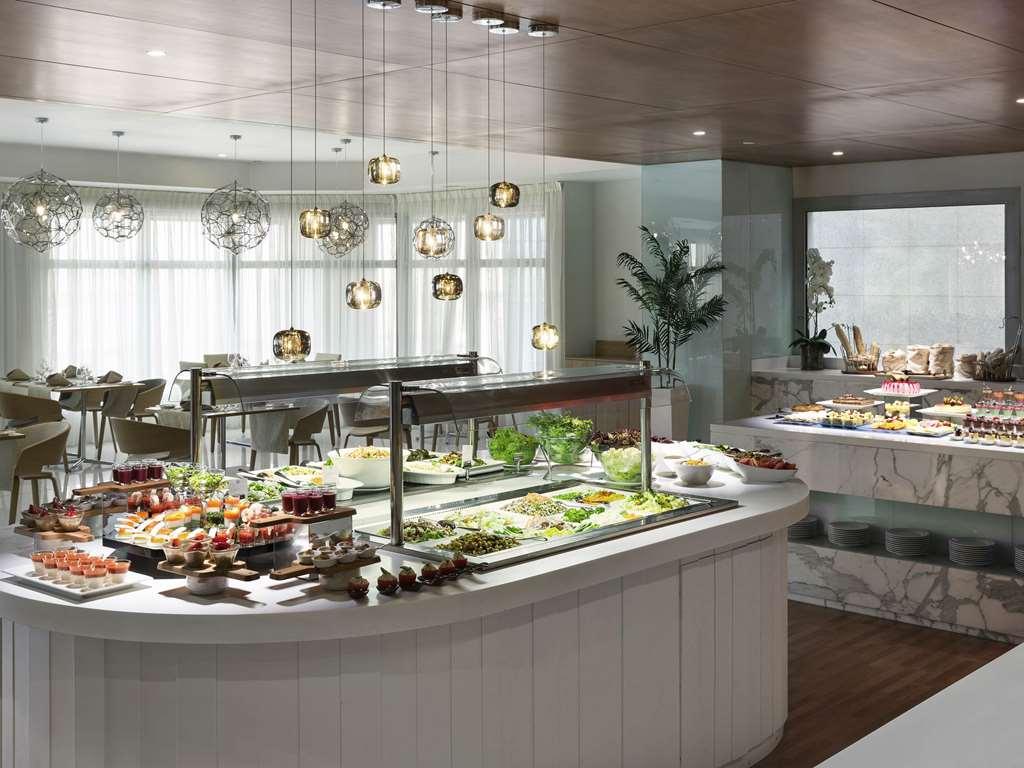 होटल Novotel Tahlia Jeddah
